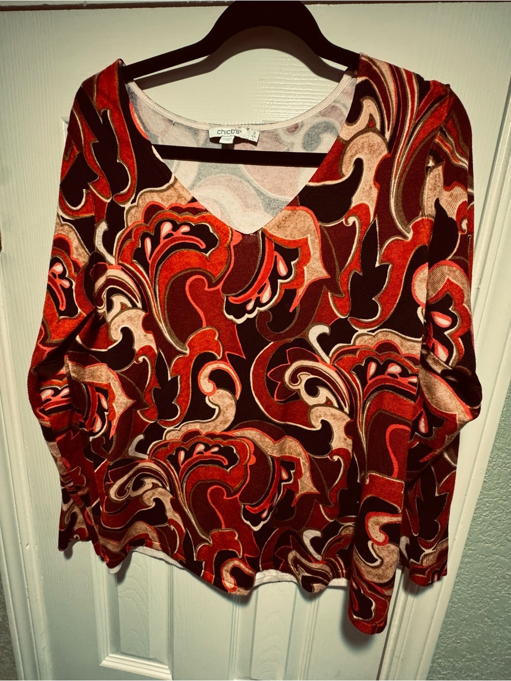 Chico’s Women's Red Swirl Print Light Weight Sweater